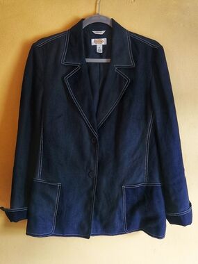 Talbots Navy Blazer Jacket with Contrast White Topstitching
